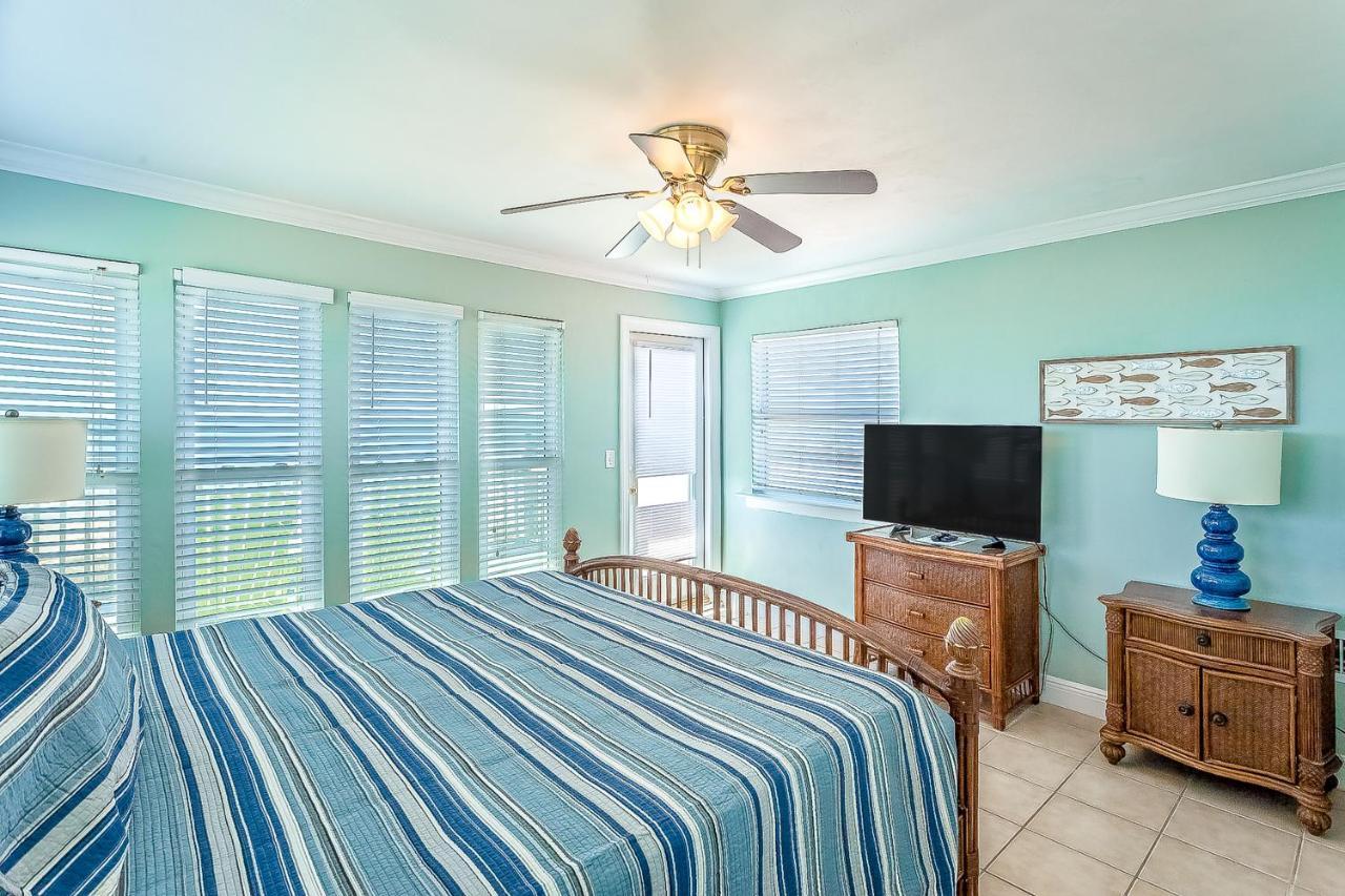 Villa Lighthouse By The Sea St. George Island Esterno foto